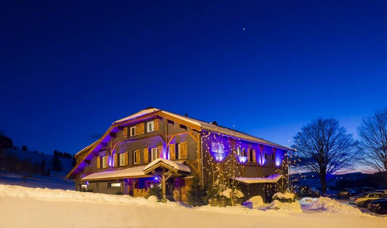 Hotel Le Manoir des Montagnes Jouvenceaux Ski Lift France thumbnail
