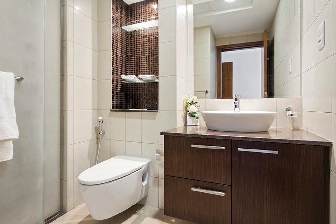Bespoke Residences - Bay Square Apartments