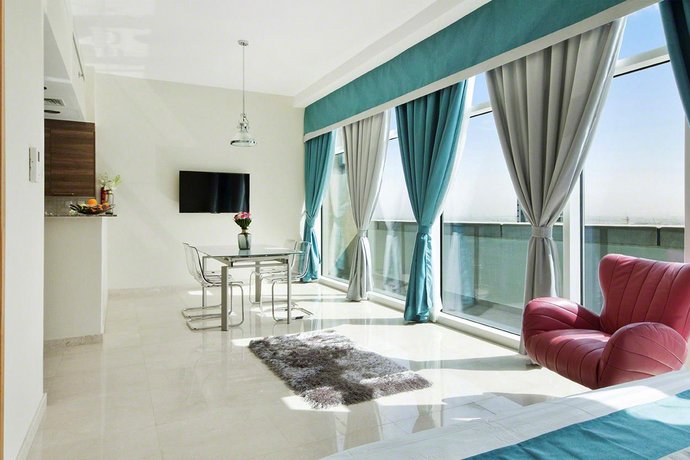 Bespoke Residences - Bay Square Apartments