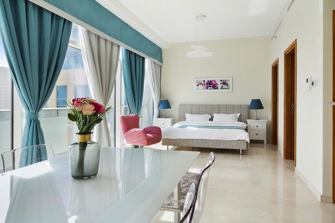 Bespoke Residences - Bay Square Apartments