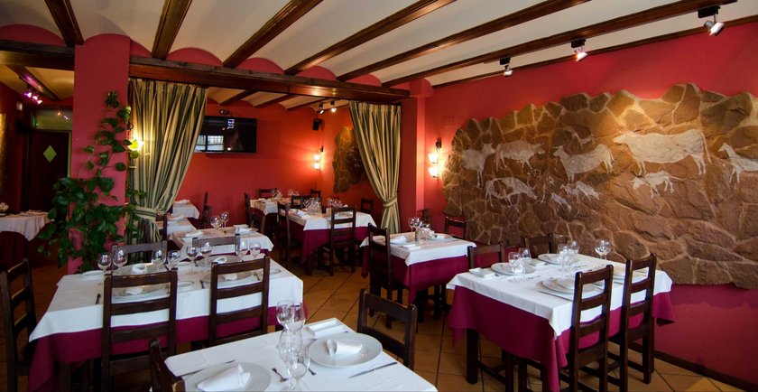 Hotel - Restaurante Prado Del Navazo