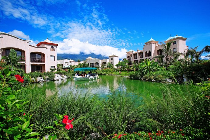 Promisedland Resort & Lagoon East Rift Valley Taiwan thumbnail