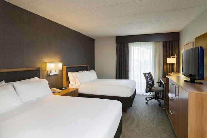 Holiday Inn Express Hotel & Suites King of Prussia