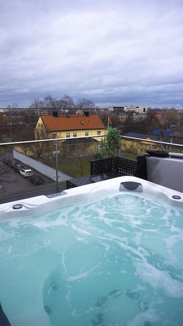 First Hotel Central