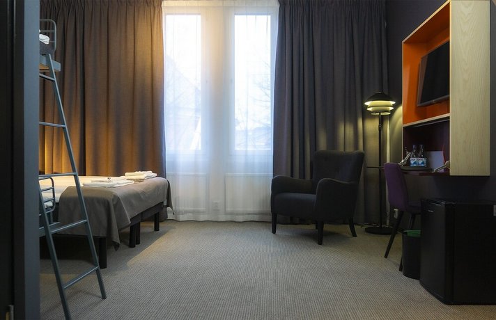First Hotel Central