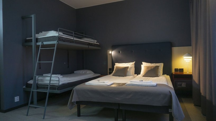 First Hotel Central