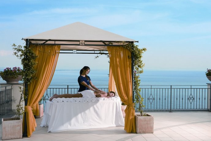 Hotel Raito Wellness & SPA