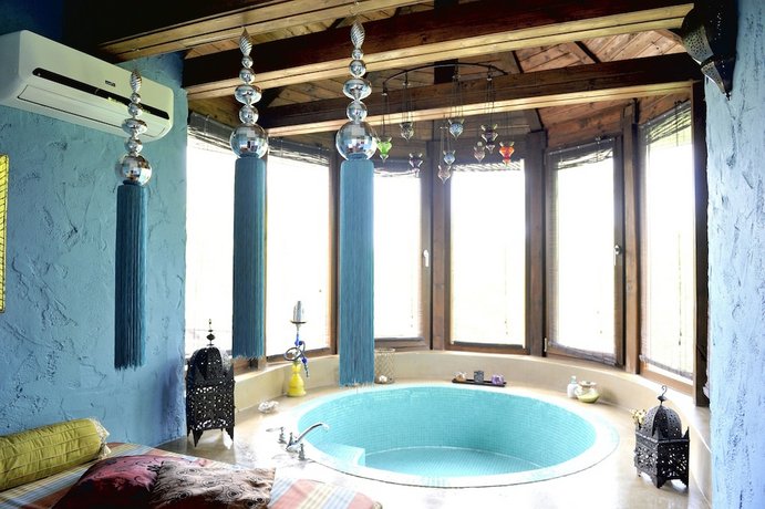 Chambers'n Charm Boutique Hotel