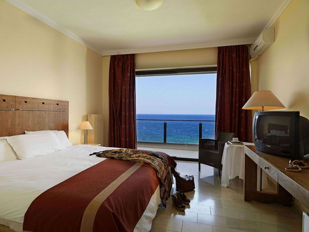 Kalamaki Beach Isthmia