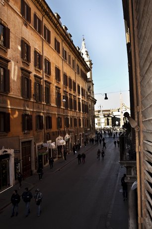 Corso 12 Roma