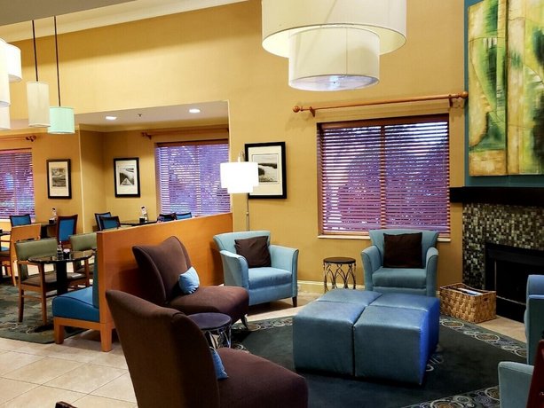 Holiday Inn Express & Suites Bluffton @ Hilton Head Area