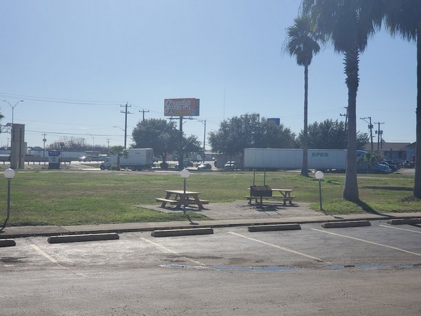 Americas Best Value Inn San Antonio - AT&T Center Fort Sam Houston