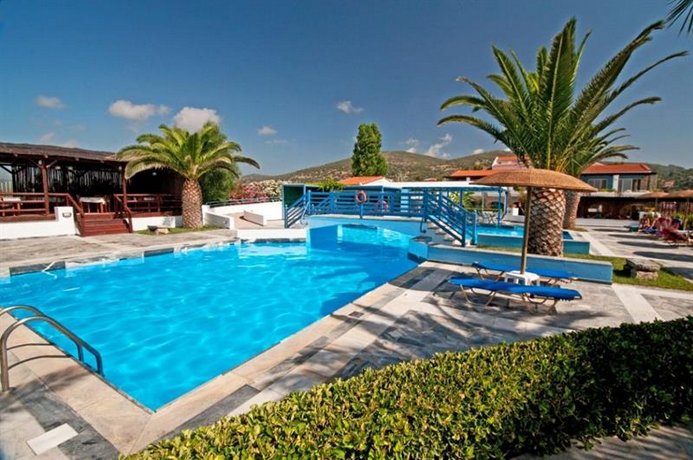 Zefiros Beach Hotel