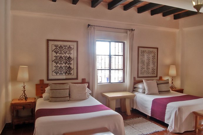 Hotel los Arcos