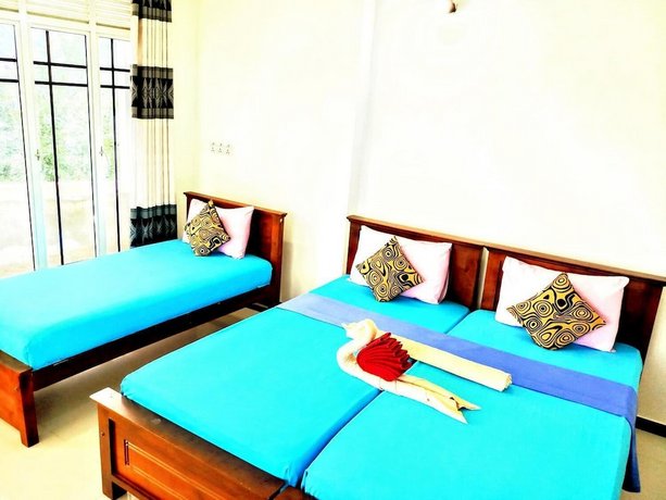 Kandyan Holiday Center
