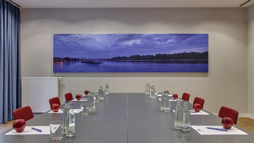 Holiday Inn Express Frankfurt Messe