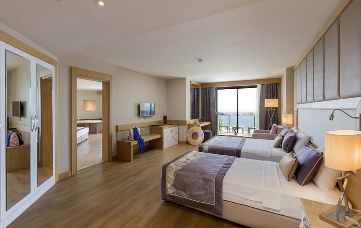 Sirius Deluxe Hotel