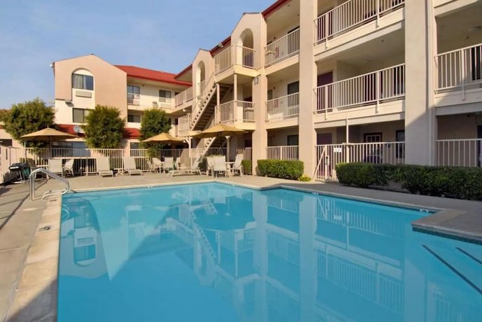 California Inn and Suites Rancho Cordova