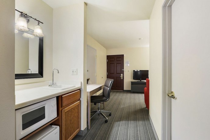 Country Inn & Suites by Radisson Green Bay WI