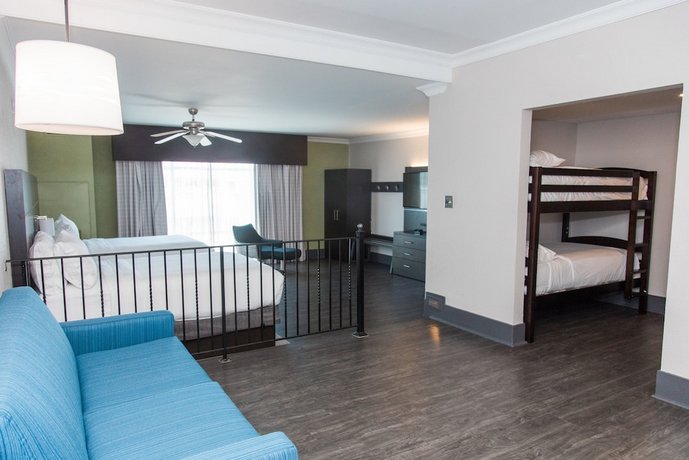 Holiday Inn Express Hotel & Suites Columbia-Fort Jackson