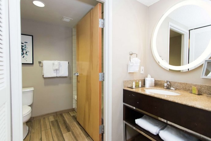 DoubleTree by Hilton Grand Key Resort