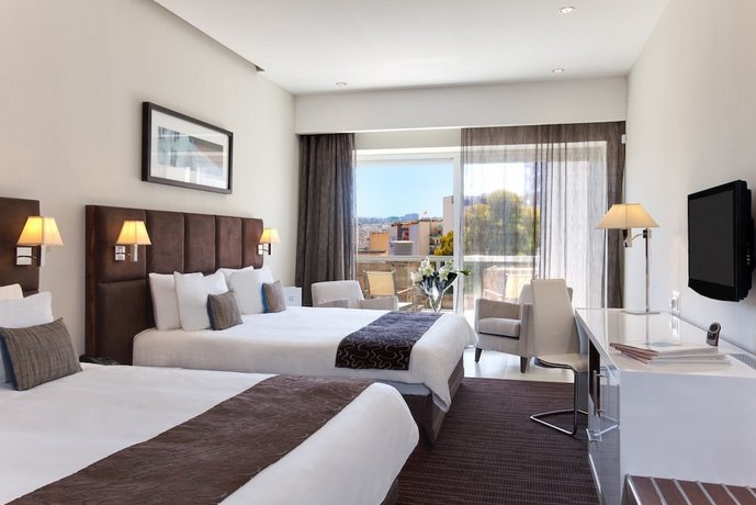 The George Urban Boutique Hotel