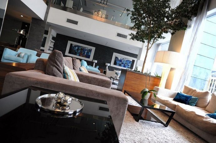 The George Urban Boutique Hotel