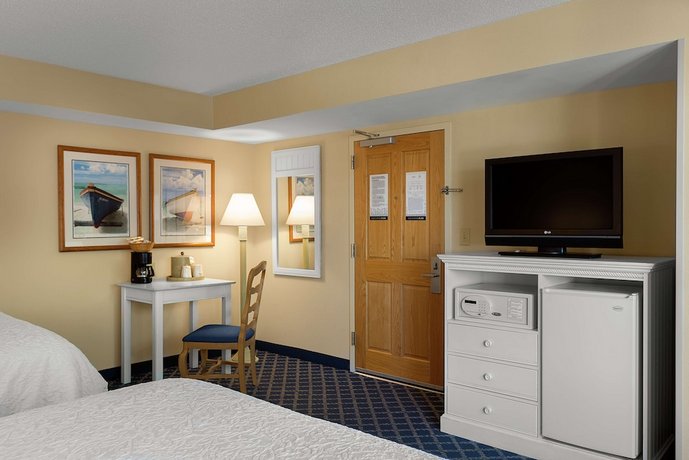 Hampton Inn & Suites Myrtle Beach Oceanfront