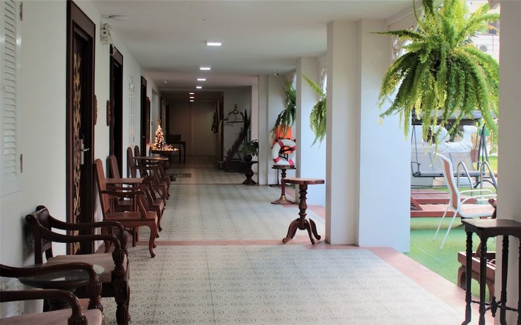 White Boutique Hotel and Spa