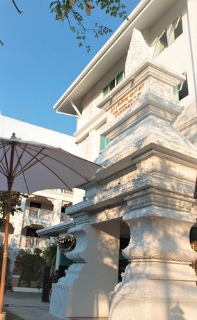 White Boutique Hotel and Spa