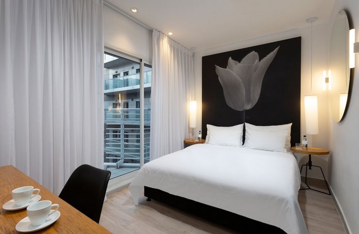 Savoy Sea Side Hotel