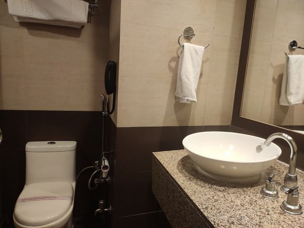 Quality Inn River Country Resort
