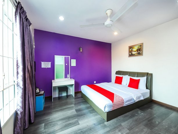 OYO 1103 Borneo Inn