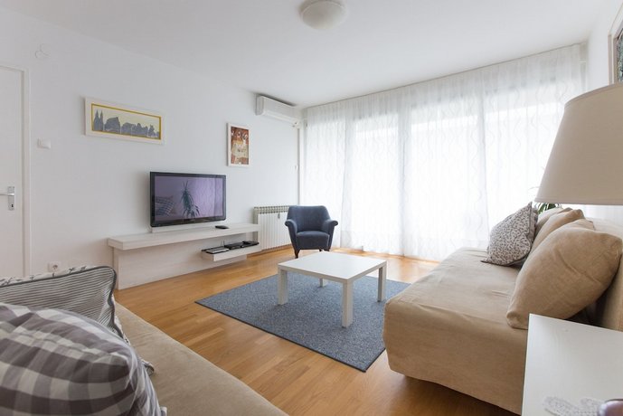 Apartment Miramare Zagreb