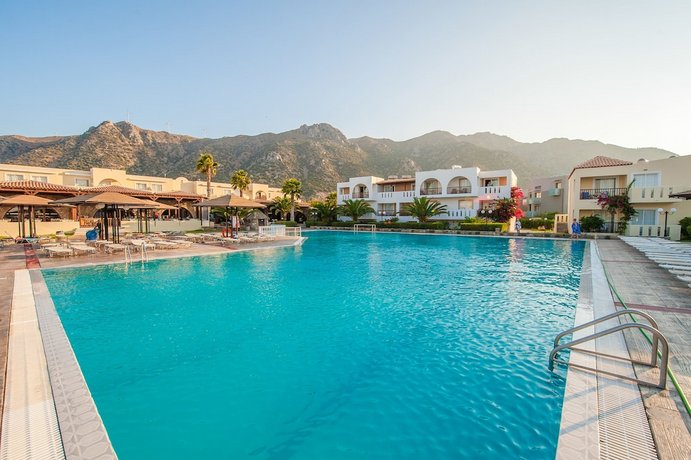 Akti Beach Club Hotel