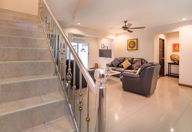 Waree all inclusive 5 min from Beach / Walking street