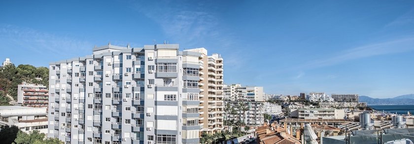 Apartamentos Palm Beach Carihuela