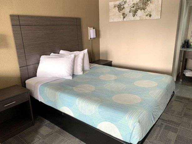 SureStay Hotel by Best Western Olathe