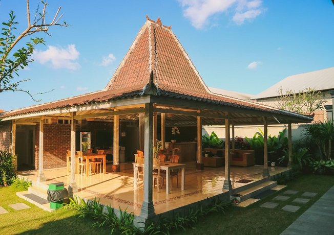 Puri Canggu Rooms ll