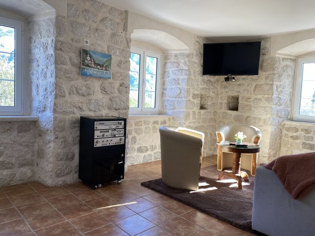 Villa Mariner Prcanj