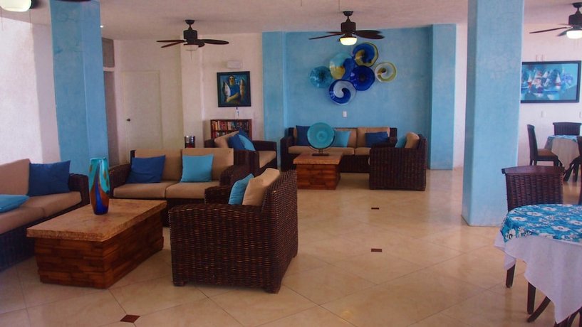 Mar Celeste All Inclusive on the beach