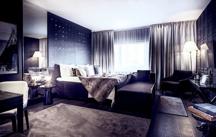 Arctic Light Hotel