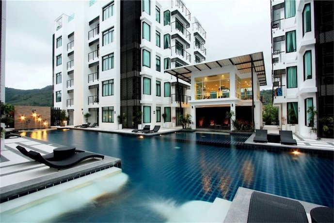 Kamala Regent Condominium 3 Bedrooms Apartment