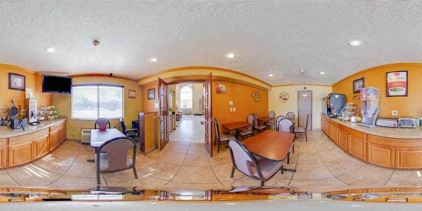 Econo Lodge Inn & Suites Albuquerque