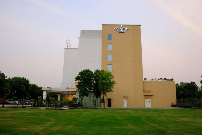 Country Inn & Suites by Radisson Gurugram Sohna Road