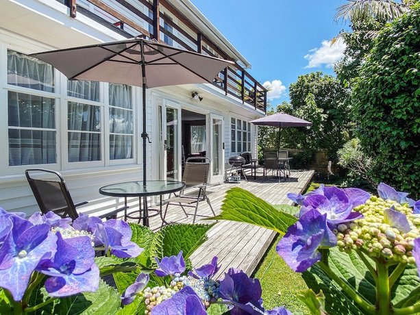 Bavaria Bed & Breakfast Hotel