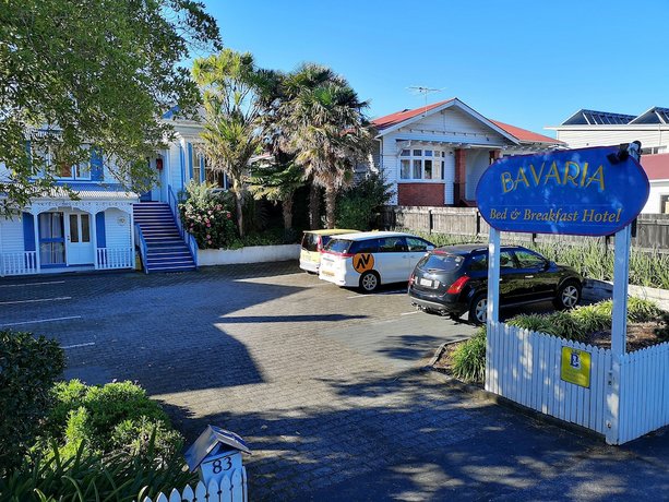 Bavaria Bed & Breakfast Hotel