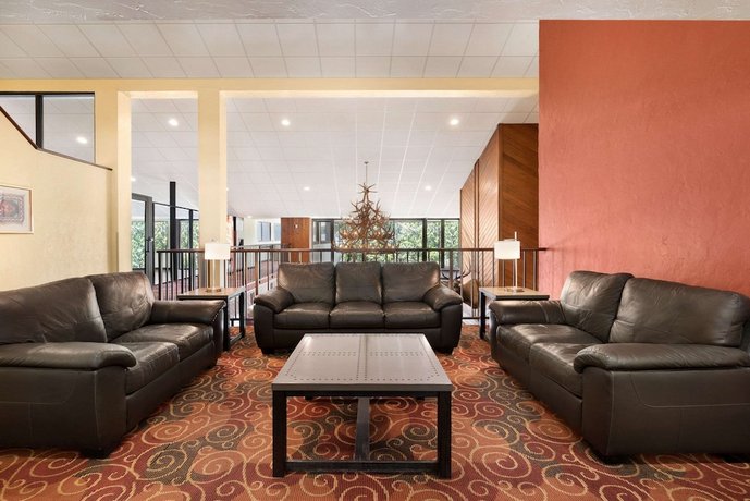 Days Hotel by Wyndham Flagstaff