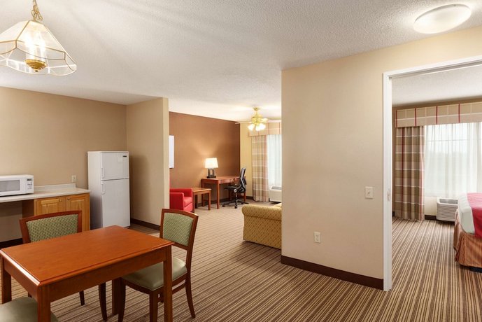 Country Inn & Suites by Radisson Bel Air Aberdeen MD