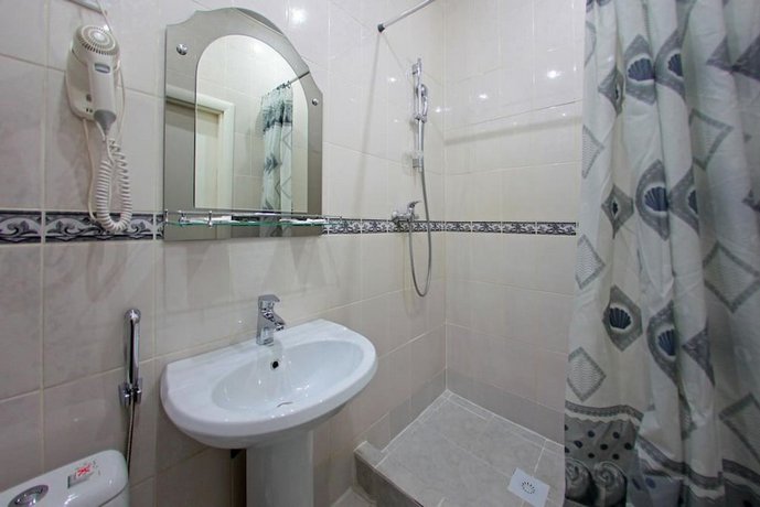 Отель White & Black Home